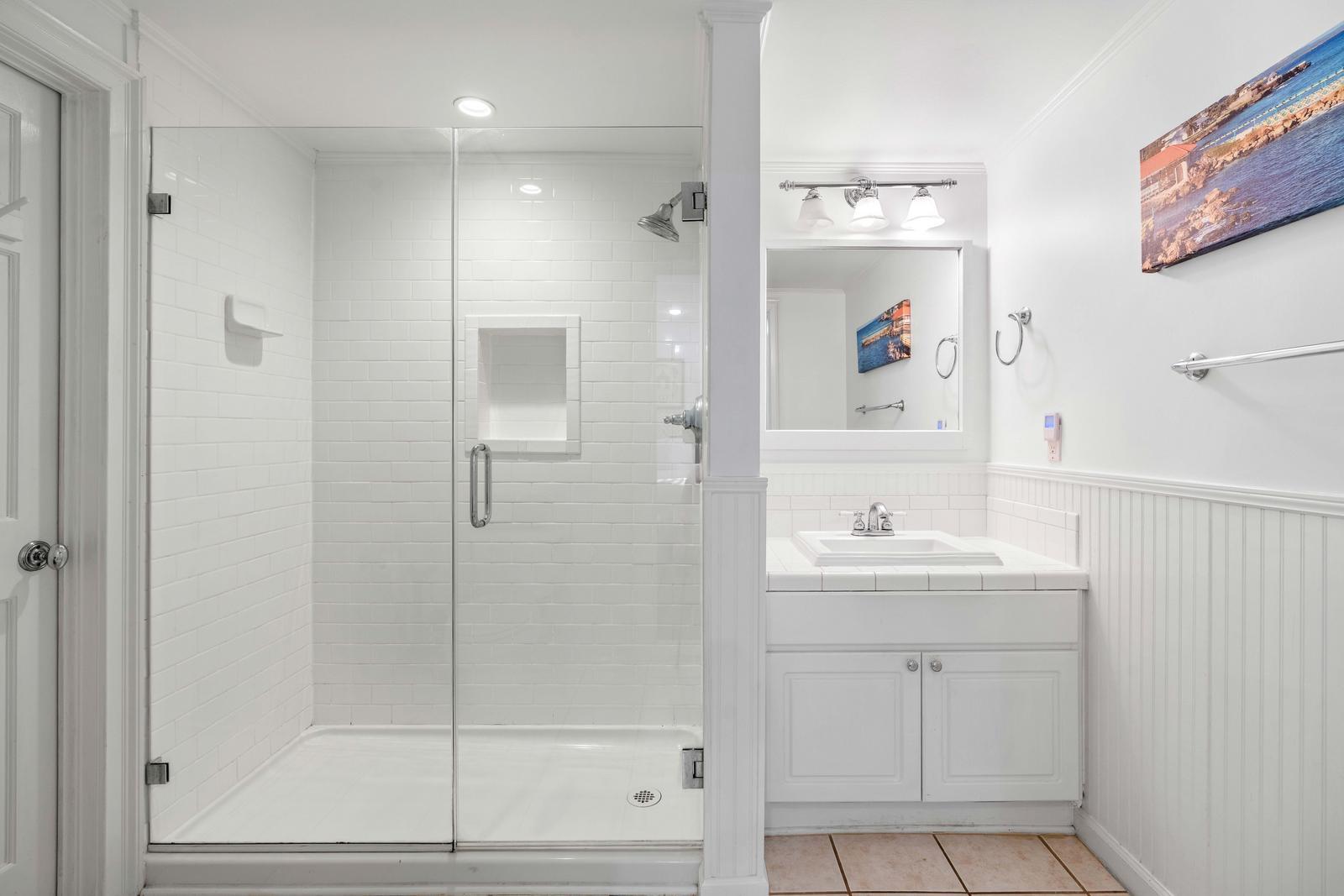 104 Queen Street, Unit B Charleston, SC 29401 - Photo 15 of 19 104queen13