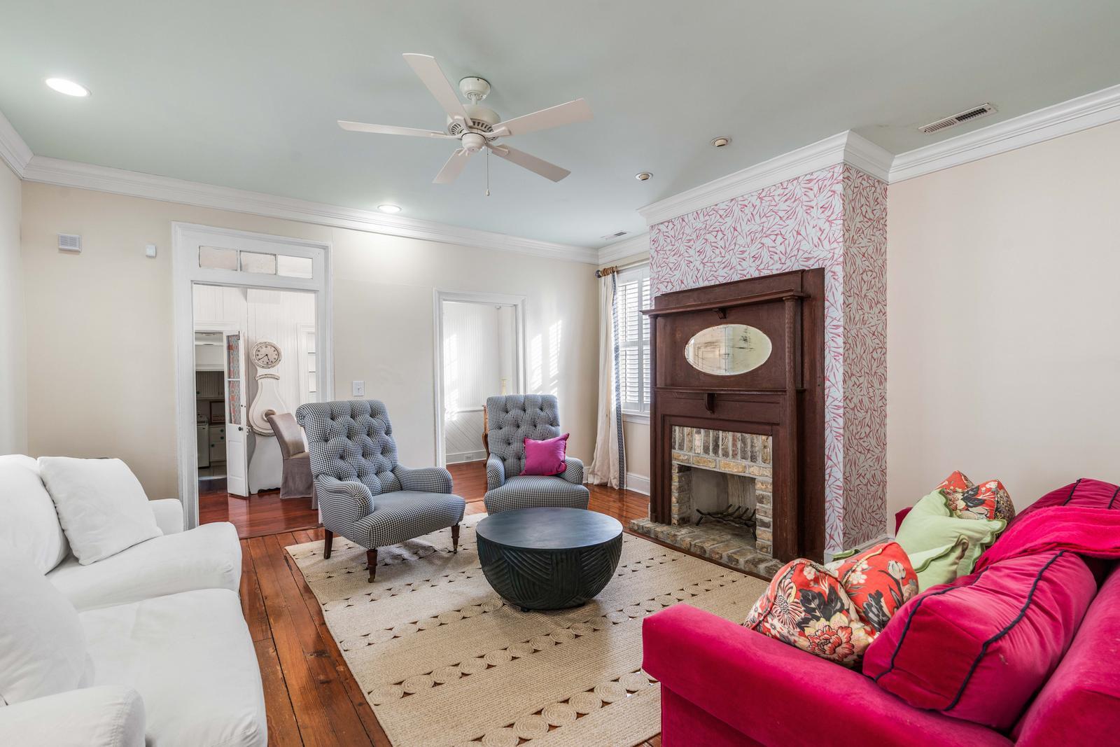 104 Queen Street, Unit B Charleston, SC 29401 - Photo 8 of 19 104queen7