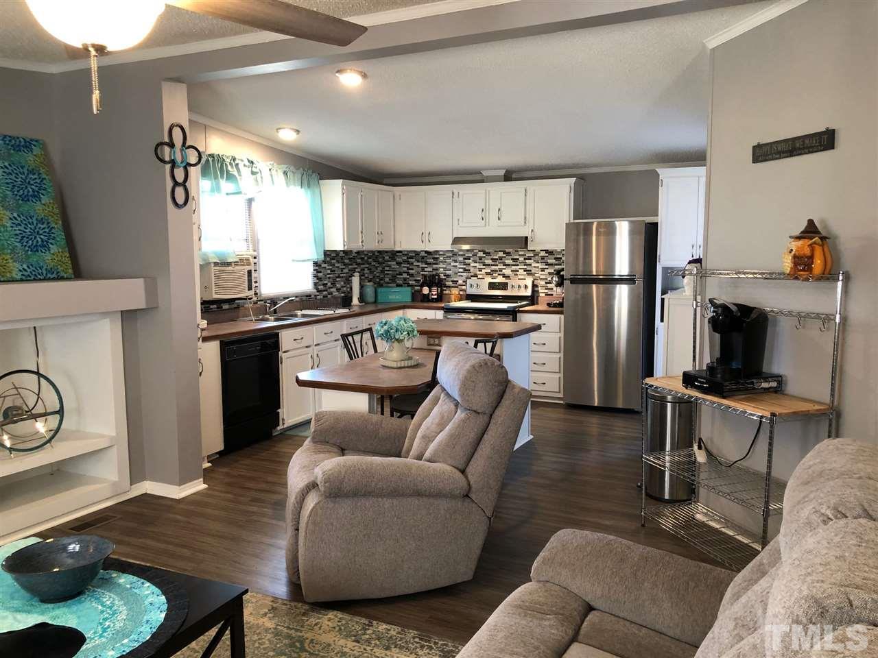 6076 Old Roxboro Road Oxford, NC 27565 - Photo 6 of 30 Gallery Image 6