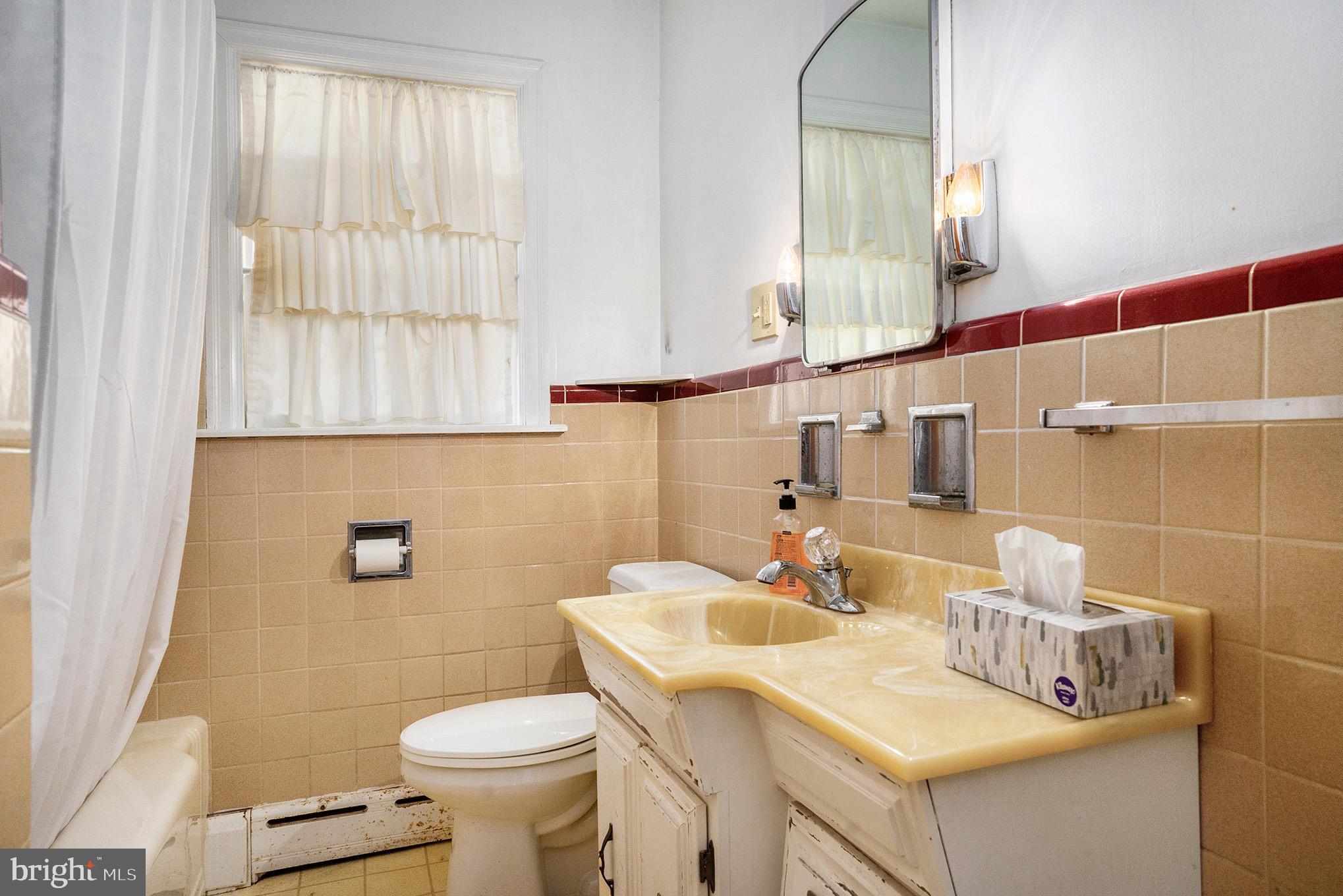 617 Harding Avenue Reading, PA 19607 - Photo 14 of 21 Gallery Image 14