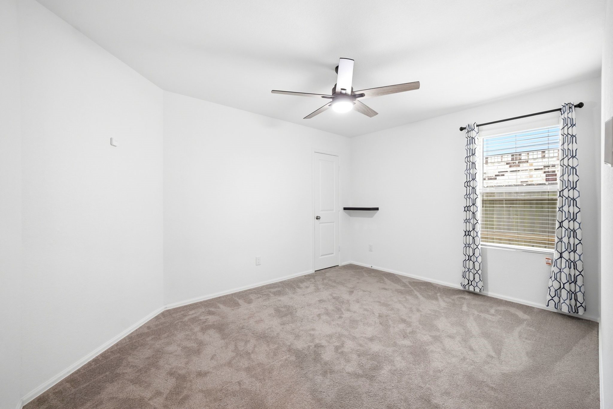 18463 Running Shadow Court Hockley, TX 77447 - Photo 26 of 36