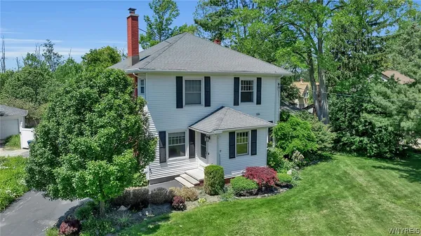 $579,900 | 5274 Columbia Avenue, Hamburg, NY 14075