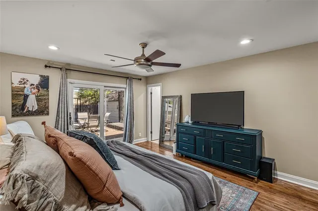 $3,300 | 5320 El Campo Avenue, Fort Worth, TX 76107