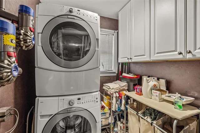 $3,300 | 5320 El Campo Avenue, Fort Worth, TX 76107