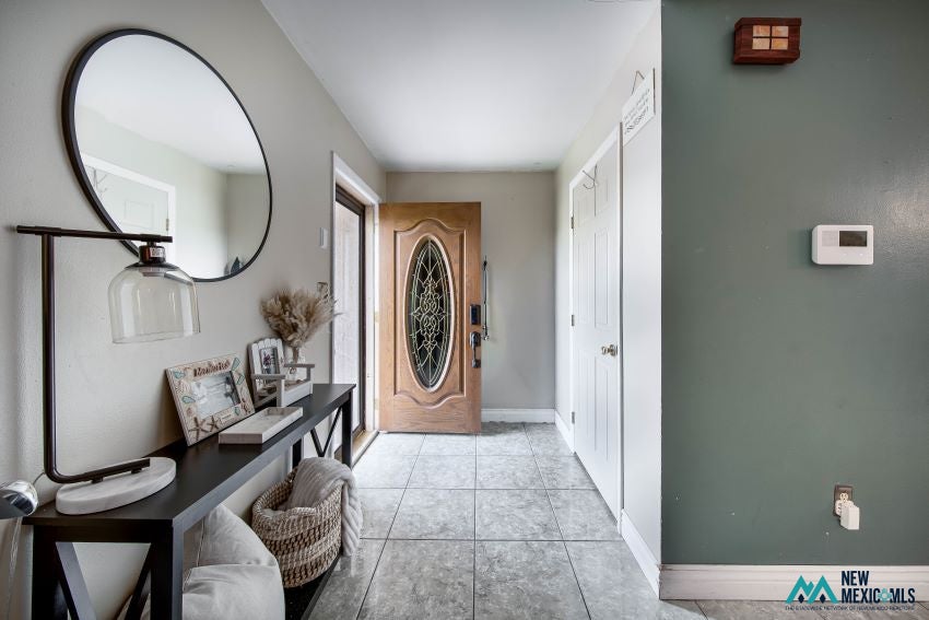 905 Solana Road Carlsbad, NM 88220 - Photo 2 of 45 Gallery Image 2