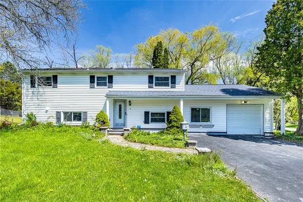 $350,000 | 9 Amesbury Road, Henrietta, NY 14623