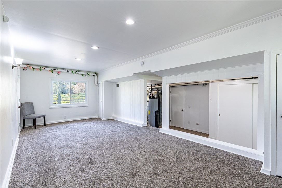 9 Amesbury Road Henrietta, NY 14623 - Photo 24 of 50