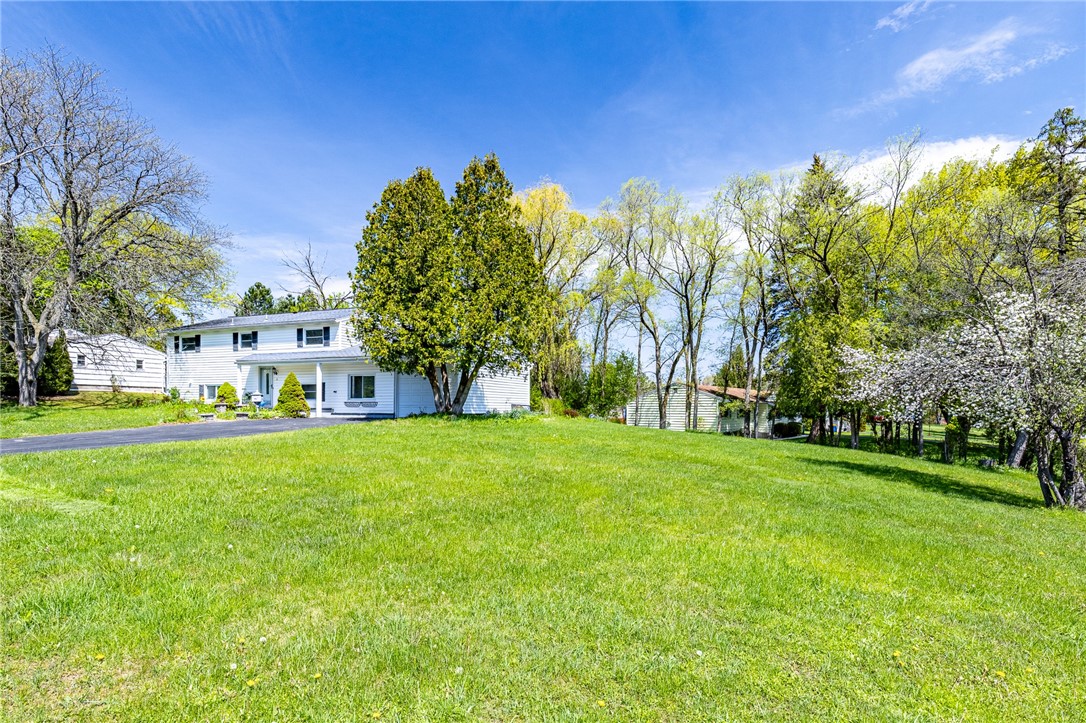 9 Amesbury Road Henrietta, NY 14623 - Photo 42 of 50