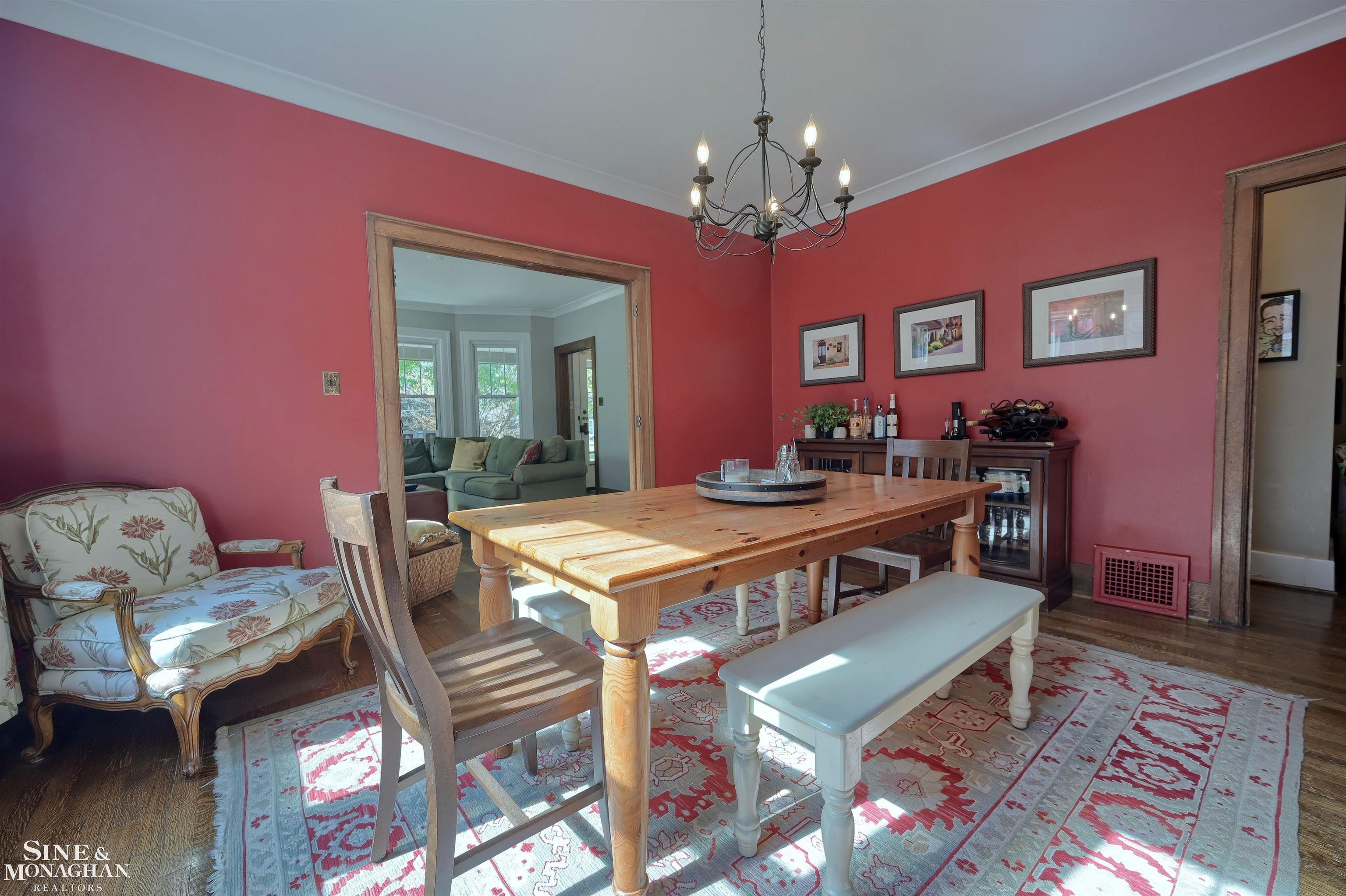 866 Barrington Road Grosse Pointe, MI 48230 - Photo 7 of 46 50105698-6.JPG