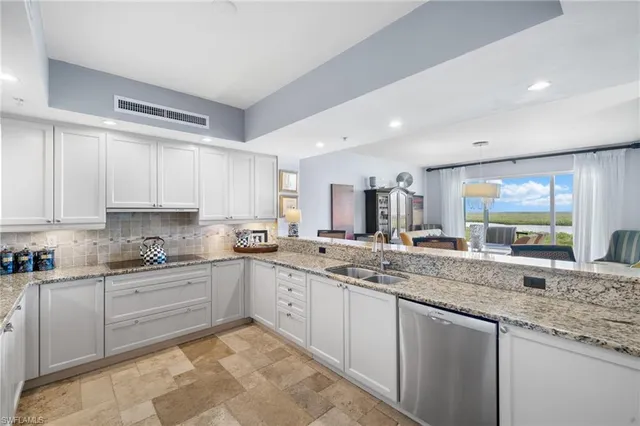 $12,000 | 1050 Borghese Lane, Unit 902, Naples, FL 34114