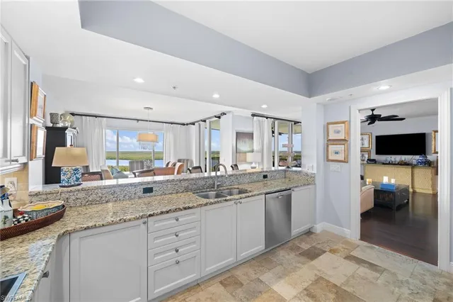 $12,000 | 1050 Borghese Lane, Unit 902, Naples, FL 34114