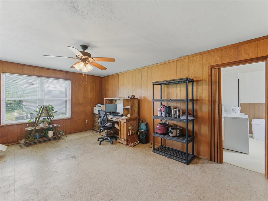 381 Bynum Road Bowie, TX 76230 - Photo 26 of 40