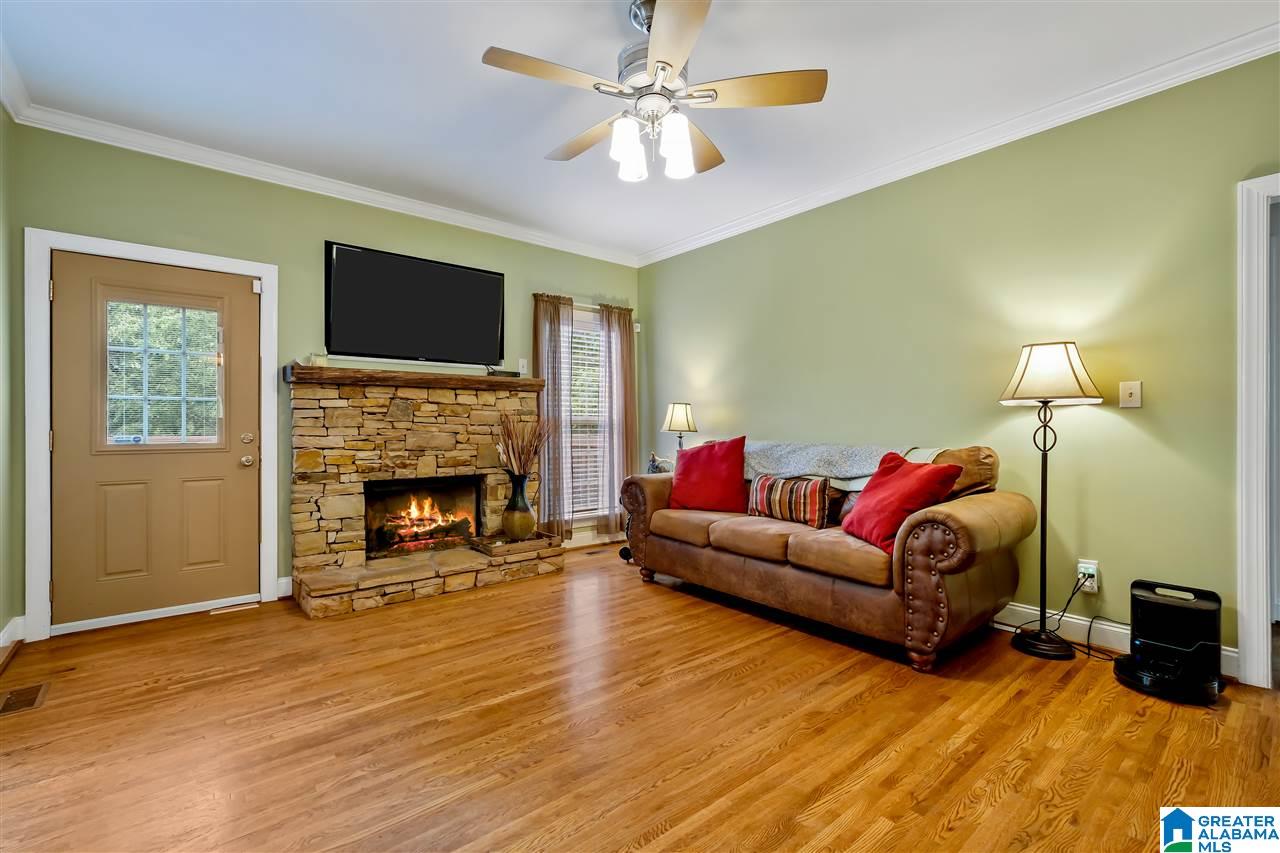782 Henderson Road Odenville, AL 35120 - Photo 7 of 30
