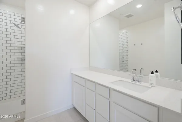 $369,995 | 2748 South Cavalier Drive, Unit 103, Gilbert, AZ 85295