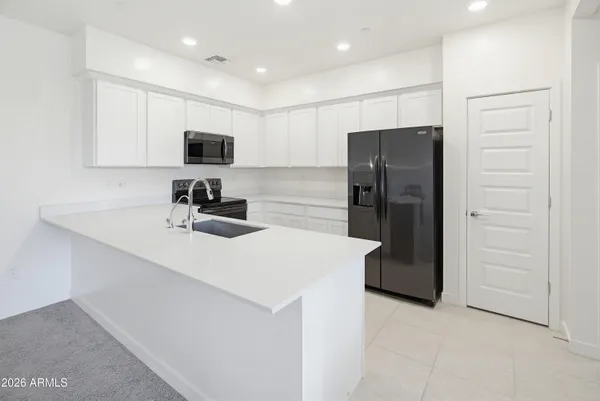 $369,995 | 2748 South Cavalier Drive, Unit 103, Gilbert, AZ 85295