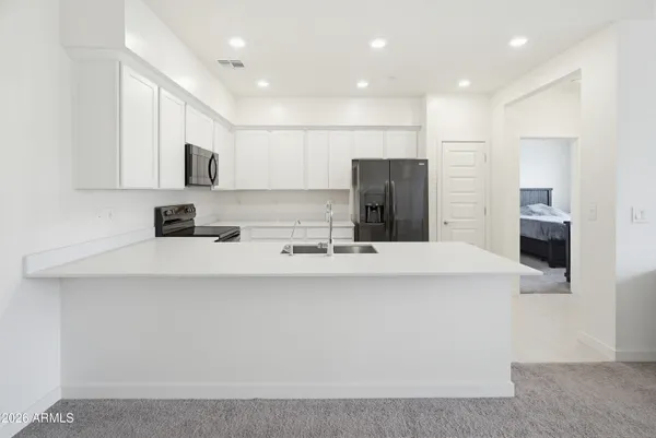 $369,995 | 2748 South Cavalier Drive, Unit 103, Gilbert, AZ 85295