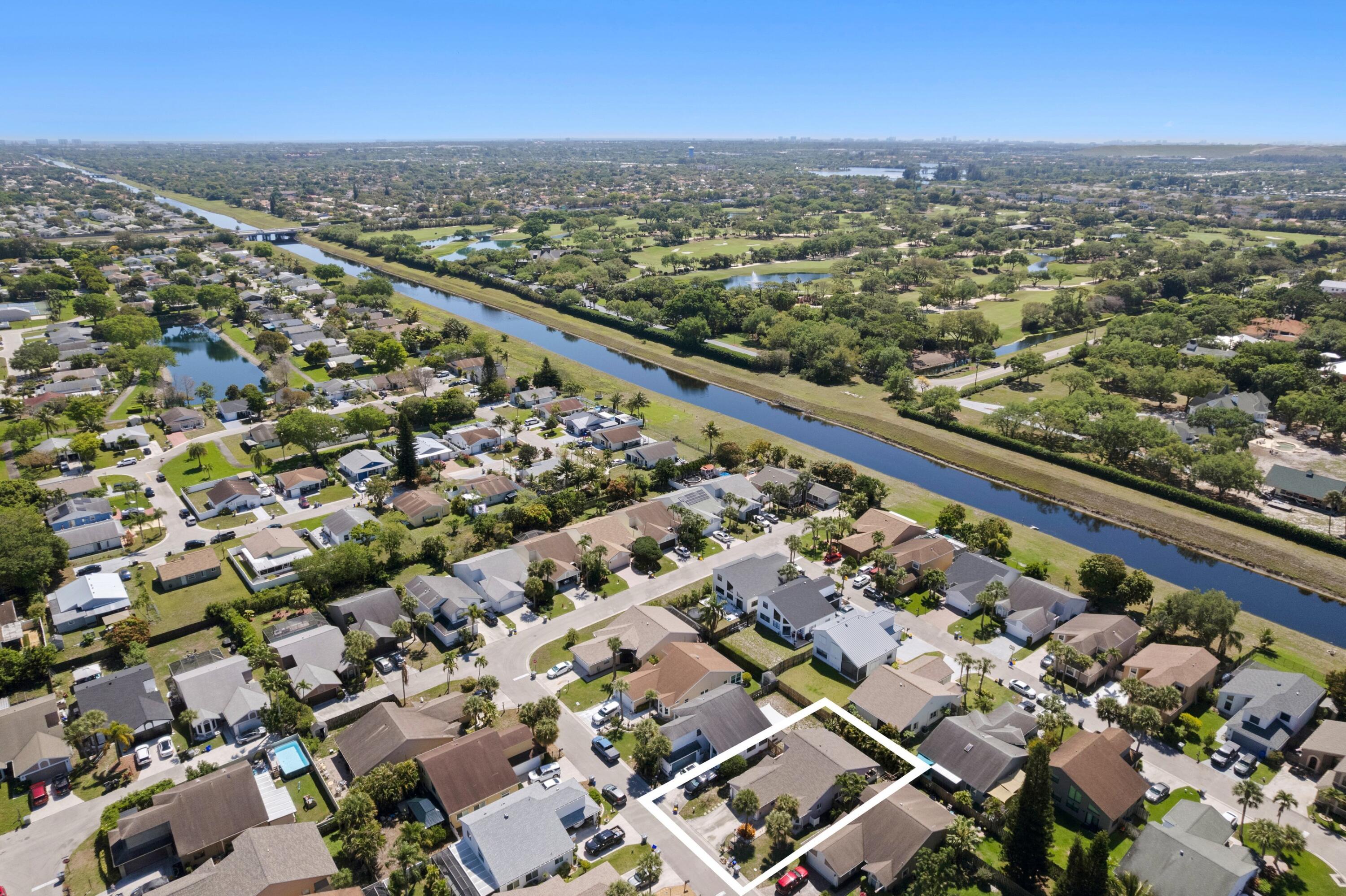 8584 Shawe Way Boca Raton, FL 33433 - Photo 28 of 43 an aerial view of multiple house