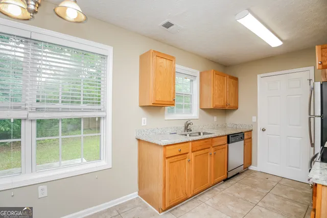 $1,520 | 207 Johnny Lane, Dallas, GA 30132