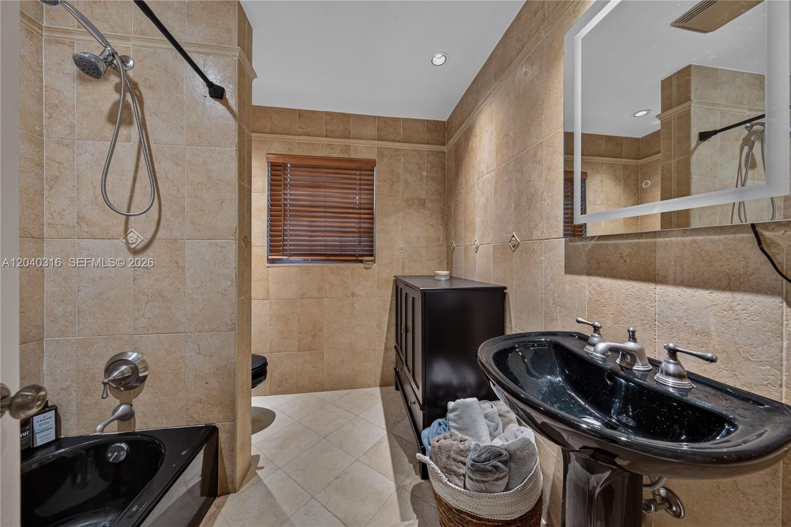 5300 Fillmore Street Hollywood, FL 33021 - Photo 27 of 44
