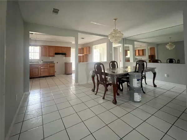 $1,800 | 13522 Hollypark Drive, Houston, TX 77015