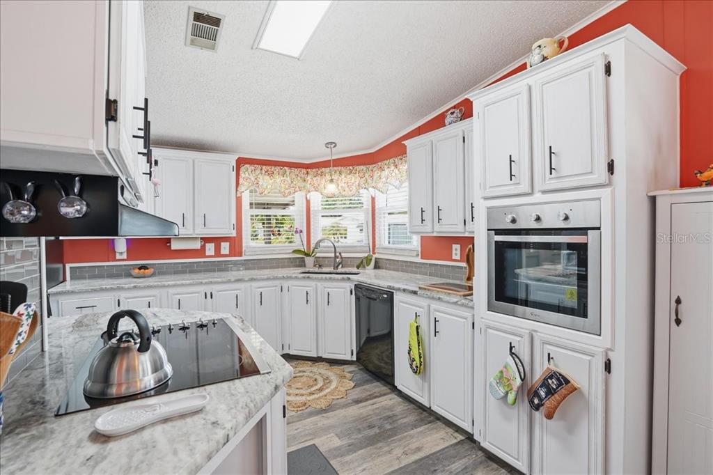 1001 Starkey Road, Unit 282 Largo, FL 33771 - Photo 14 of 38