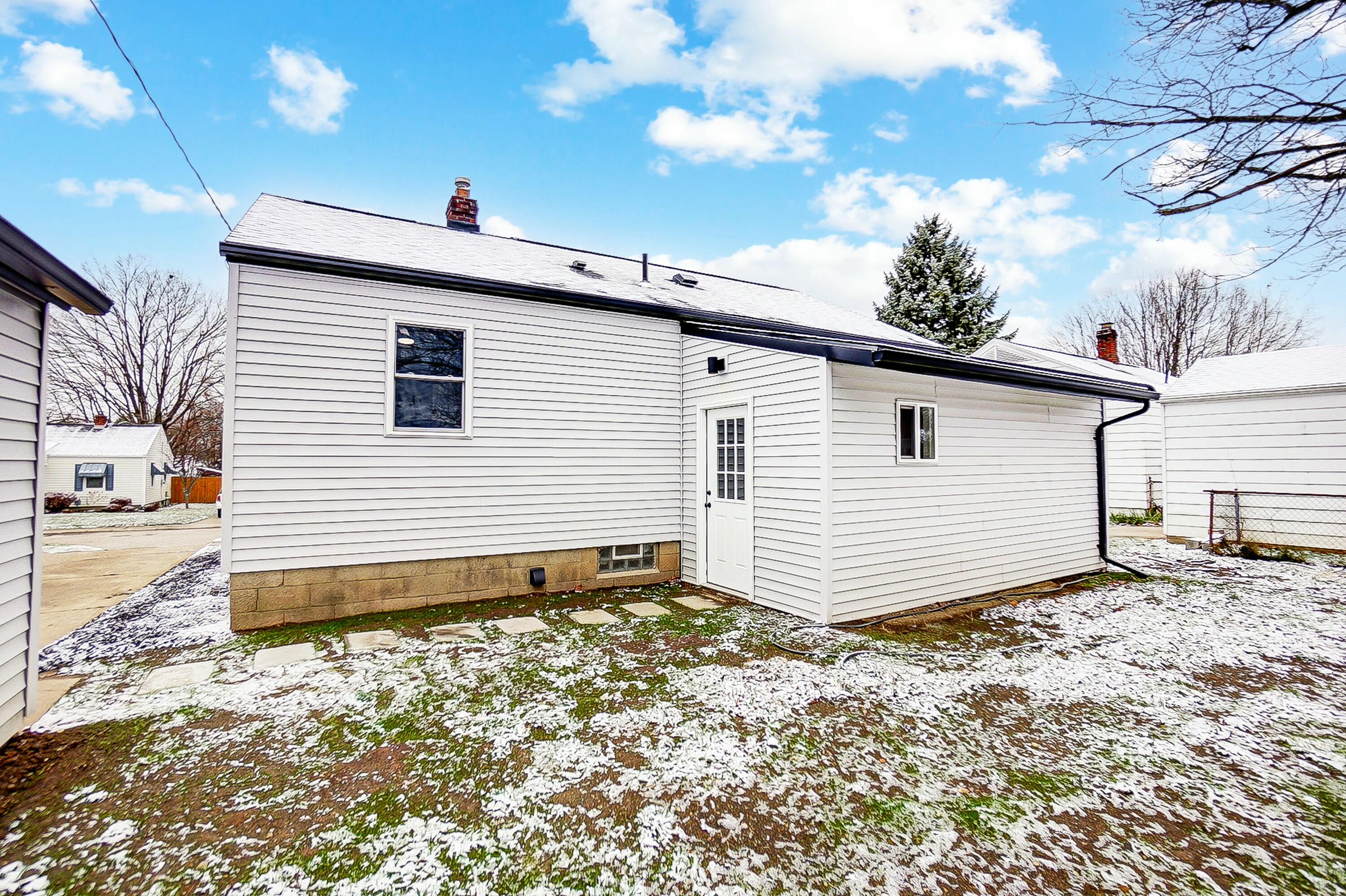 1418 Amherst Road Springfield, OH 45504 - Photo 26 of 31 Gallery Image 26