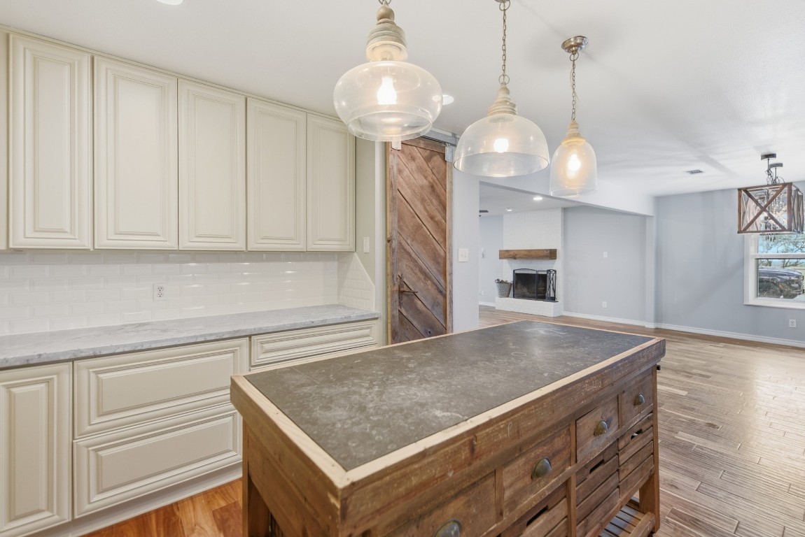 4988 Thane Road Navasota, TX 77868 - Photo 15 of 50 Kitchen with island