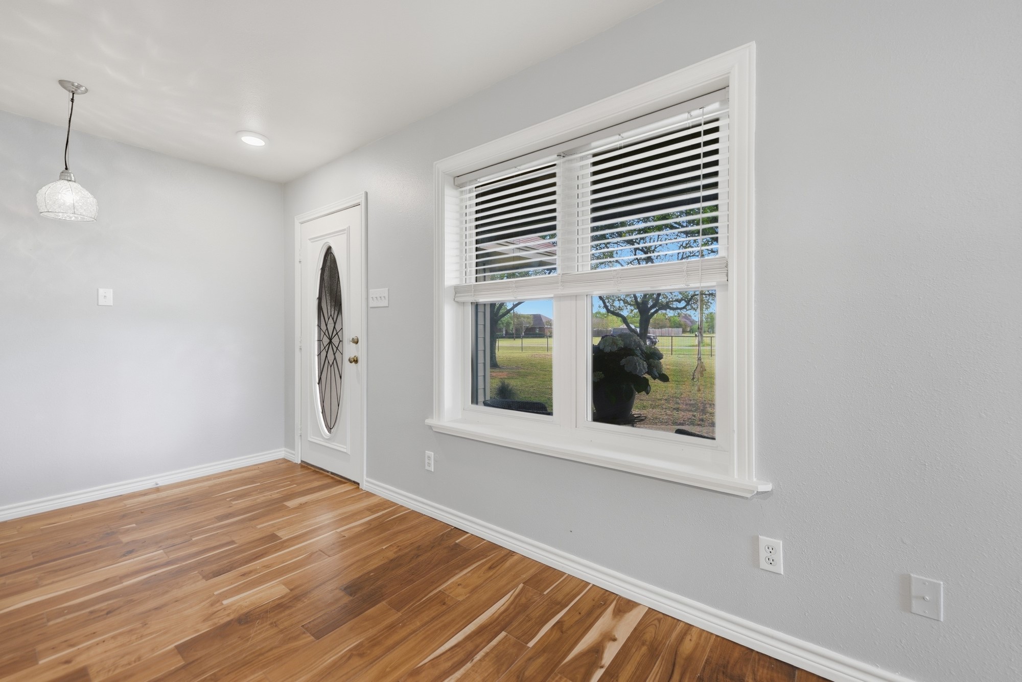 4988 Thane Road Navasota, TX 77868 - Photo 29 of 50 Front door area