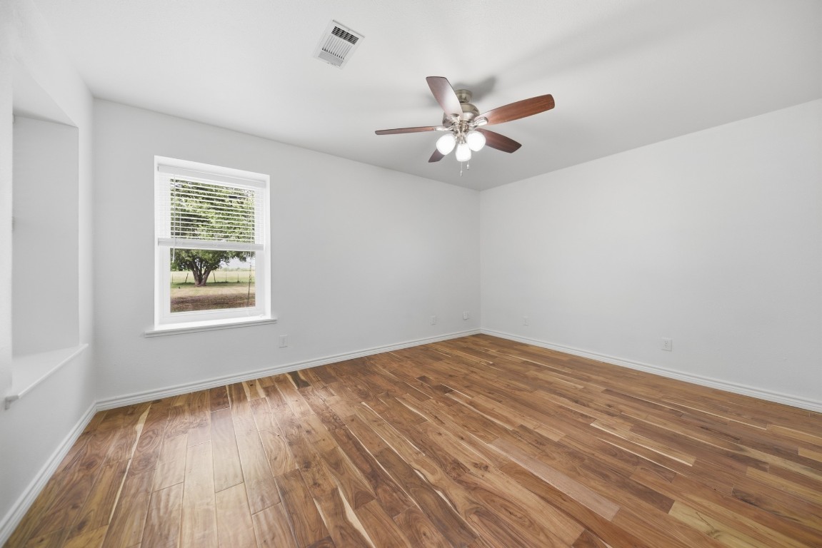 4988 Thane Road Navasota, TX 77868 - Photo 32 of 50