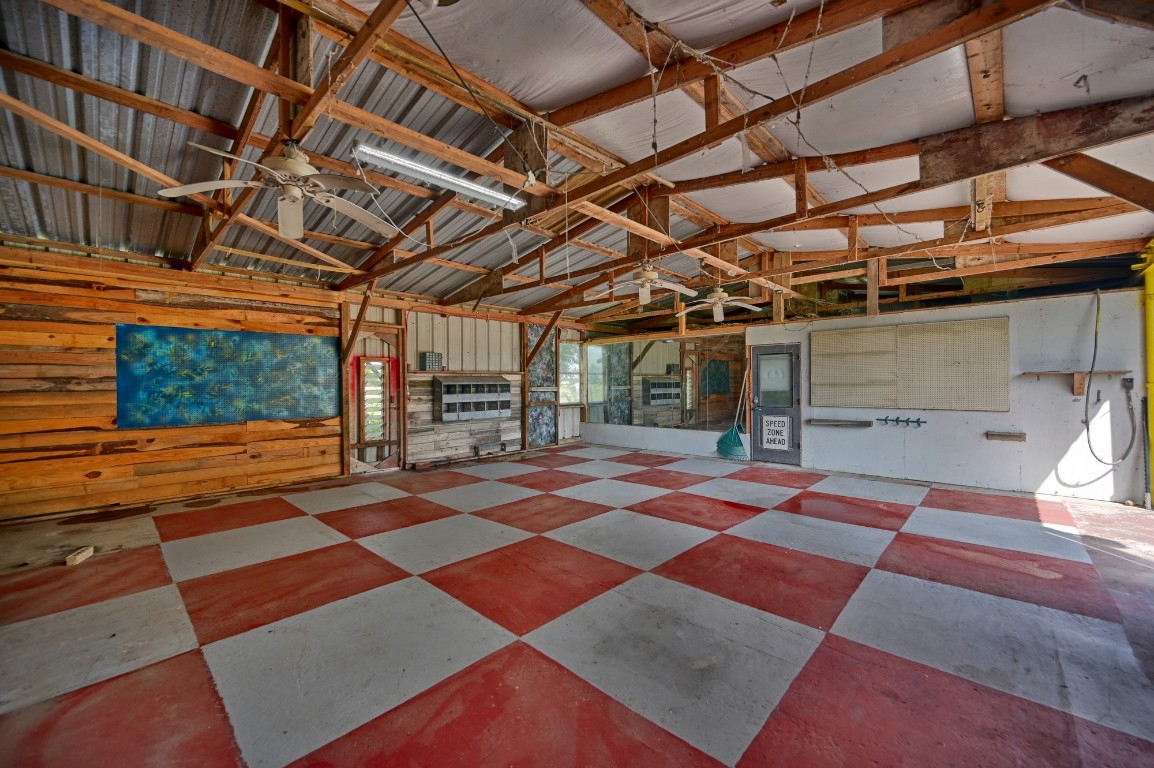 4988 Thane Road Navasota, TX 77868 - Photo 42 of 50 Barn/Shop