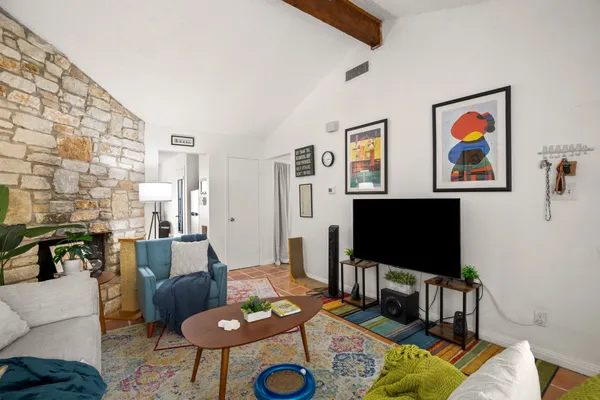 $474,900 | 5402 Brompton Circle, Austin, TX 78745