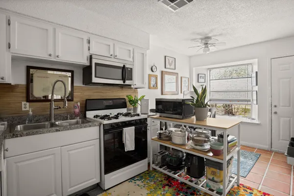 $474,900 | 5402 Brompton Circle, Austin, TX 78745