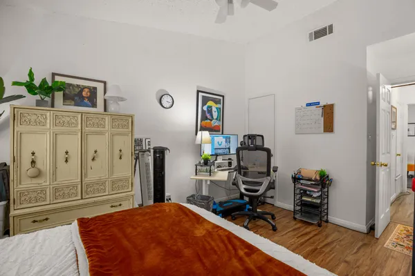 $474,900 | 5402 Brompton Circle, Austin, TX 78745