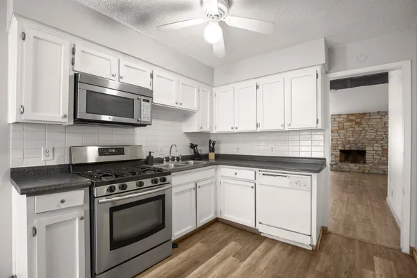 $474,900 | 5402 Brompton Circle, Austin, TX 78745