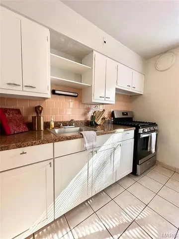 $950 | 5948 Nagel Avenue, St. Louis, MO 63109