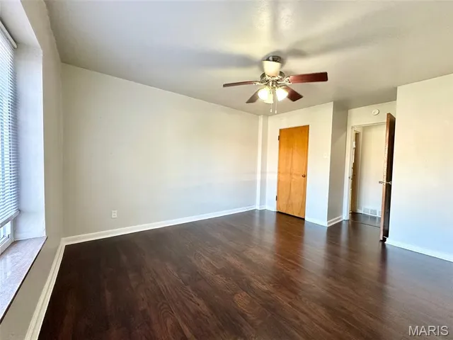 $950 | 5948 Nagel Avenue, St. Louis, MO 63109