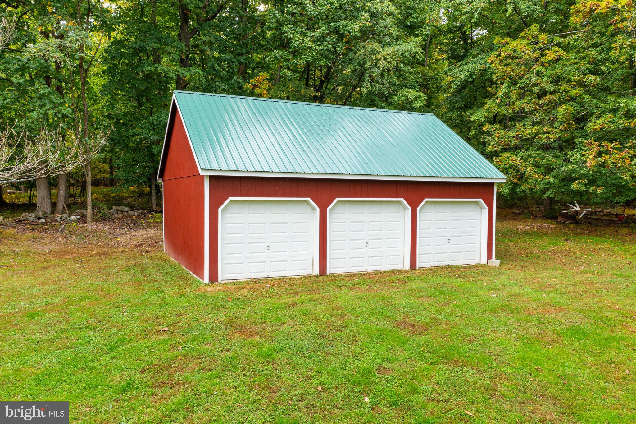 4760 Sheeprock Road Macungie, PA 18062 - Photo 22 of 32 Gallery Image 22