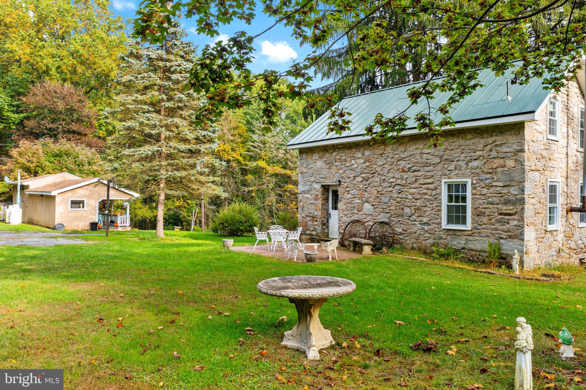 4760 Sheeprock Road Macungie, PA 18062 - Photo 5 of 32 Gallery Image 5