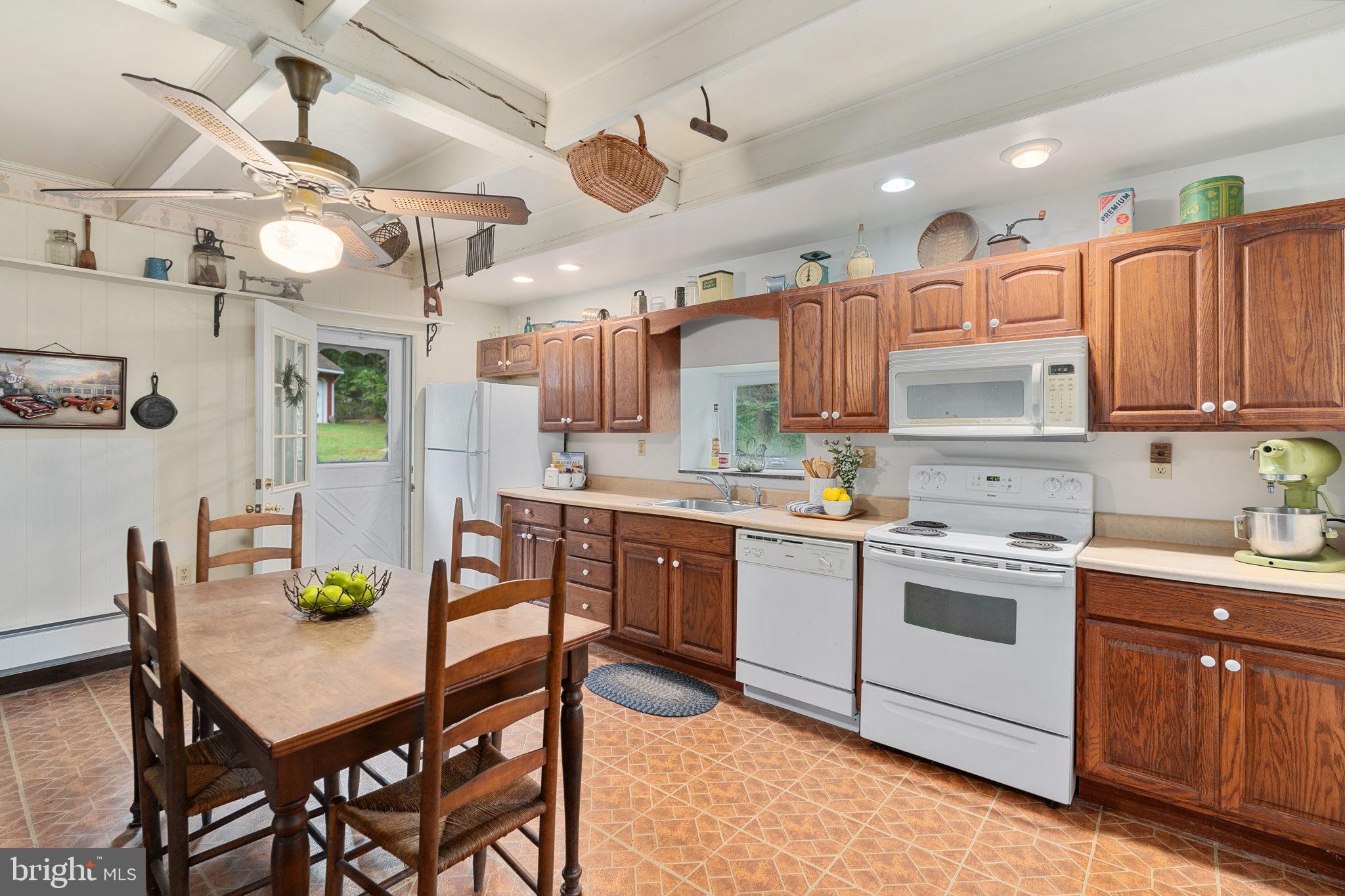 4760 Sheeprock Road Macungie, PA 18062 - Photo 9 of 32 Gallery Image 9