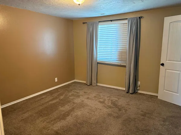 $180,000 | 500 Monroe Avenue, Unit 25, Green River, WY 82935