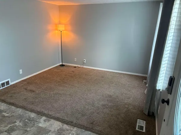 $180,000 | 500 Monroe Avenue, Unit 25, Green River, WY 82935