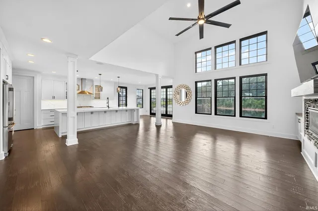 $1,324,900 | 18445 Forest Glade Drive, South Bend, IN 46637