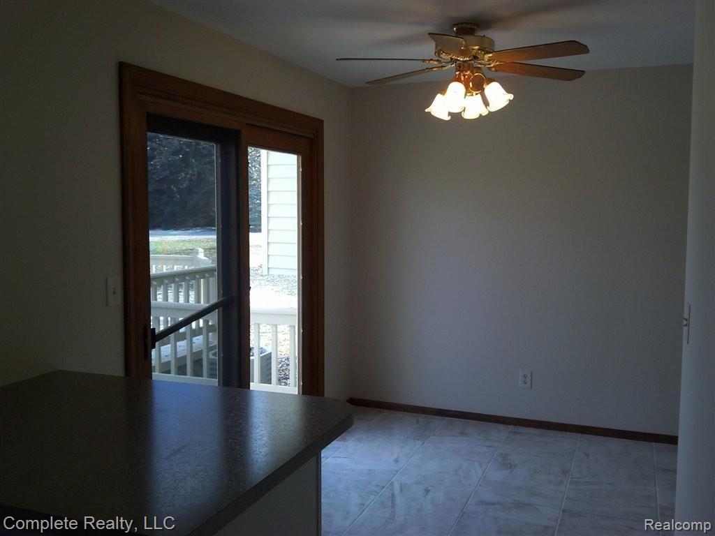 1462 Morrish Road Flint, MI 48532 - Photo 10 of 22 2013-11-12 14.02.21.jpg
