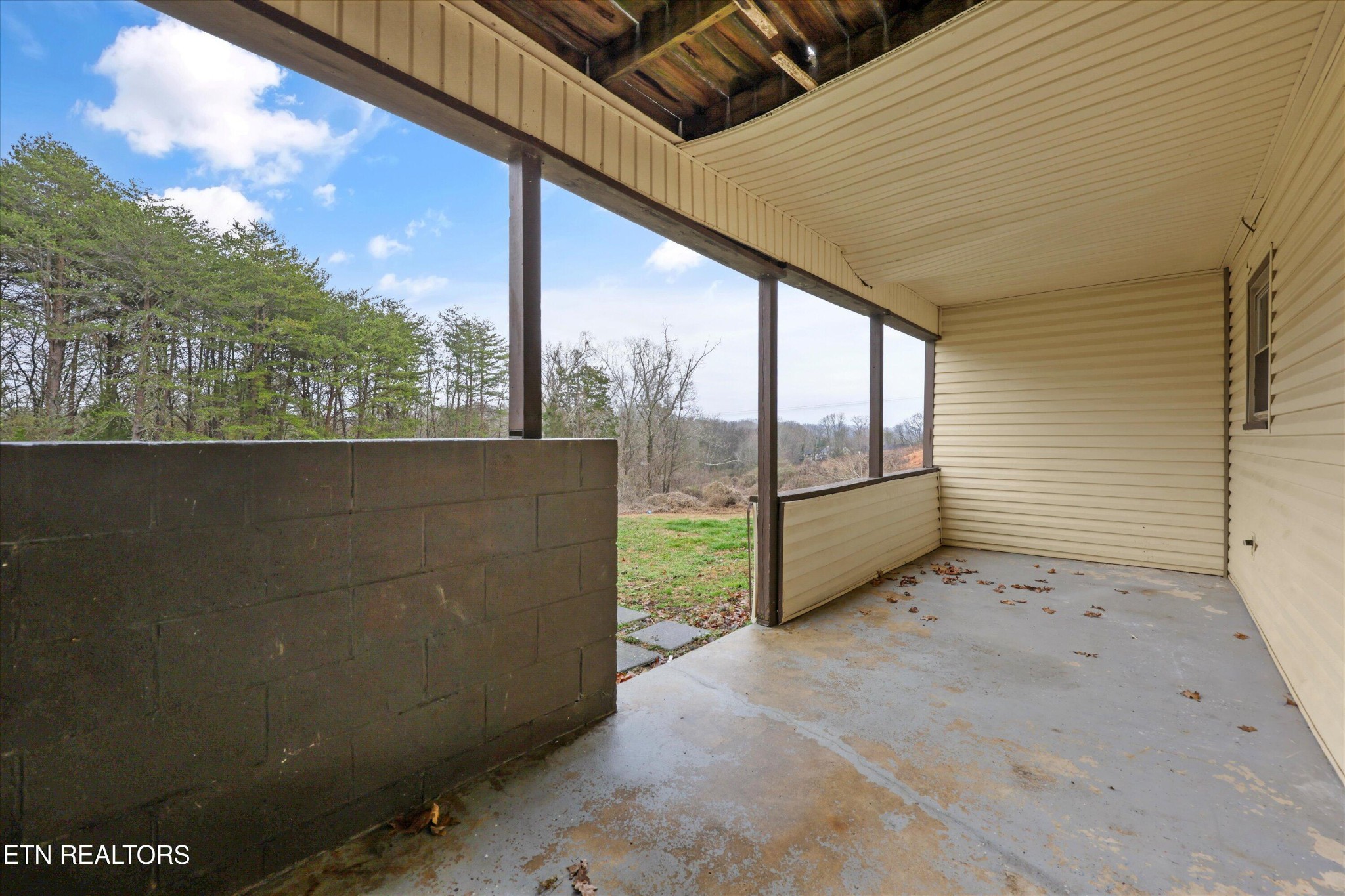 47 Paint Rock Ferry Road Kingston, TN 37763 - Photo 31 of 38 a view of a room with a large window