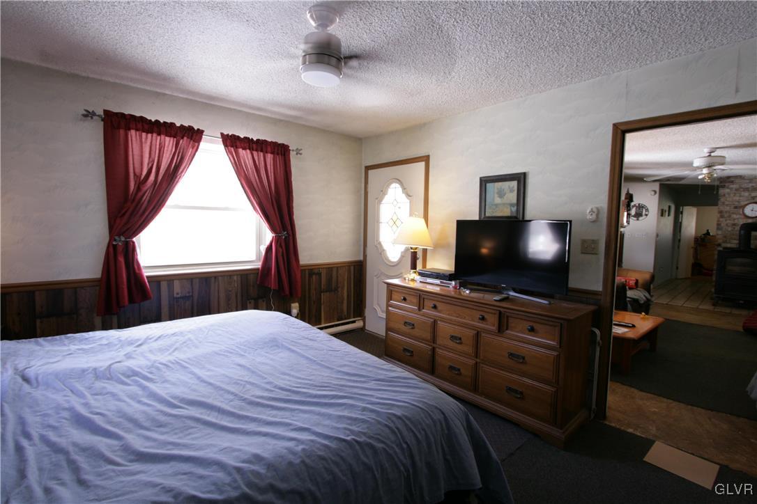 6776 Walnut Street Slatington, PA 18080 - Photo 14 of 38 Gallery Image 14