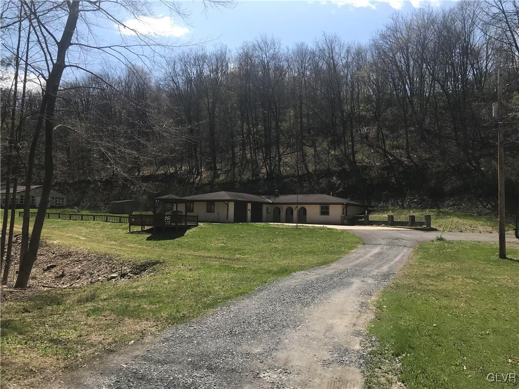6776 Walnut Street Slatington, PA 18080 - Photo 3 of 38 Gallery Image 3