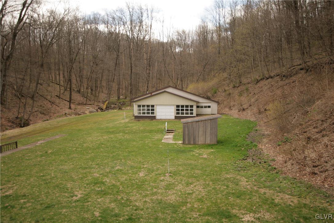 6776 Walnut Street Slatington, PA 18080 - Photo 6 of 38 Gallery Image 6