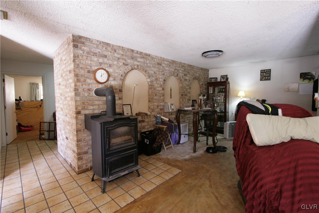 6776 Walnut Street Slatington, PA 18080 - Photo 8 of 38 Gallery Image 8