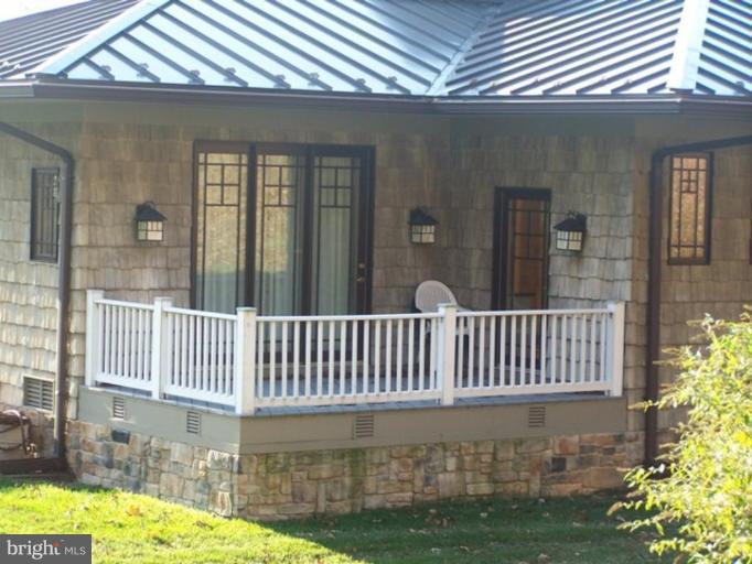 4804 Shookstown Road Frederick, MD 21702 - Photo 8 of 30 Deck