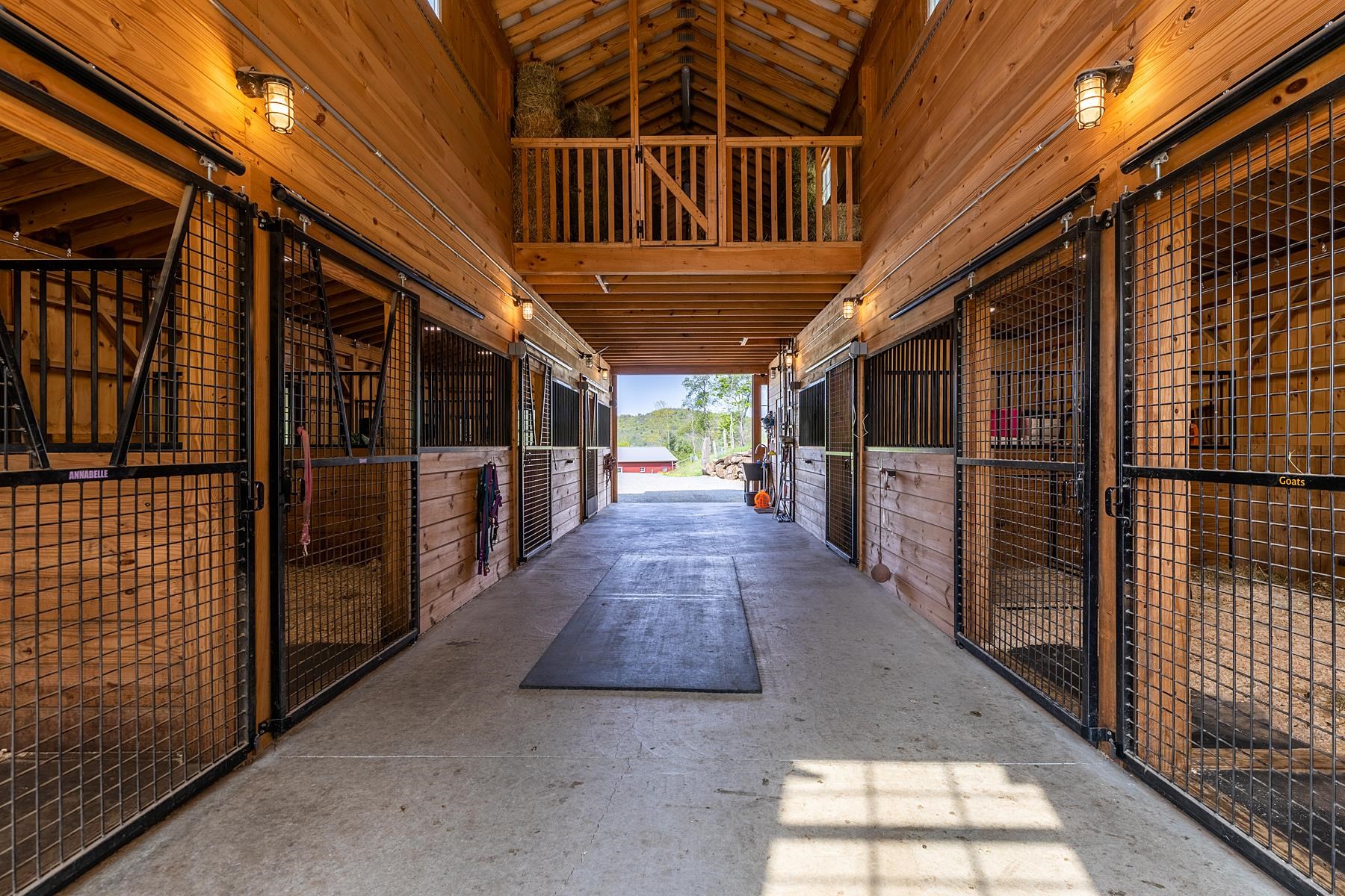 282 Fletcher Hill Road Woodstock, VT 05071 - Photo 27 of 40 Gallery Image 27